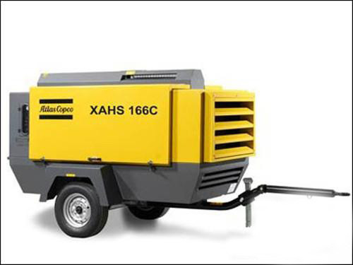 Atlas orta boy taşınabilir hava kompresörü XAHS166C Yakıt tüketimini azaltmak için yüksek basınçlı common rail teknolojisi